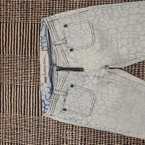 ONE TEASPOON ZIGGY FLARE LEOPARD ANIMAL PRINT JEANS - Picture 5 of 10